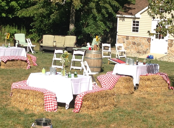 Metlars Farms Hay Bales & Straw Bales for Sale: NJ, NYC, PA - Old Bridge, NJ