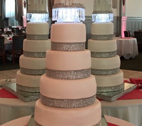 Custom Cake Creations, LLC - Endicott, NY