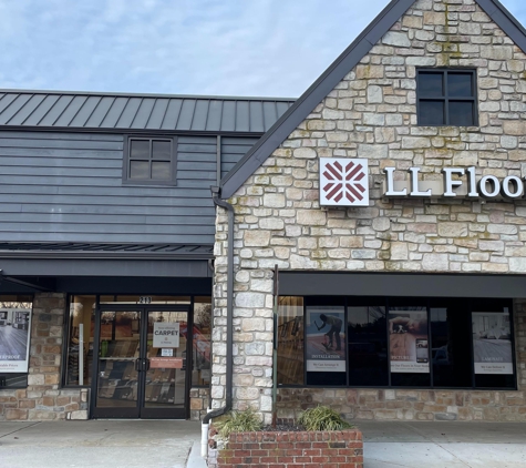 LL Flooring - Store Closing Soon - Exton, PA