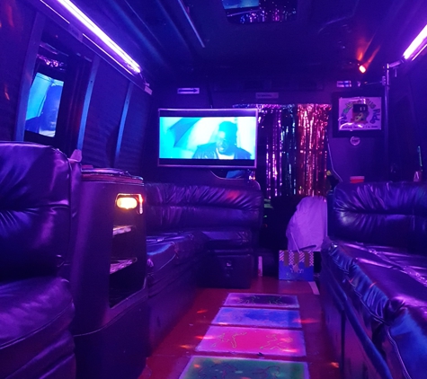 Paradise Bus Ride llc - Minneapolis, MN