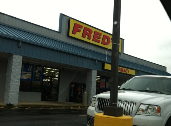 Fred's Super Dollar - Sparta, TN