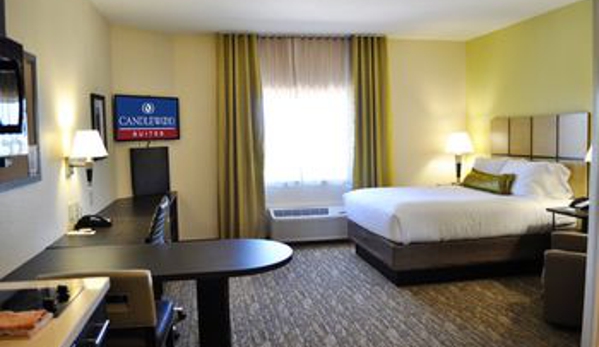 Candlewood Suites Bay City - Bay City, TX