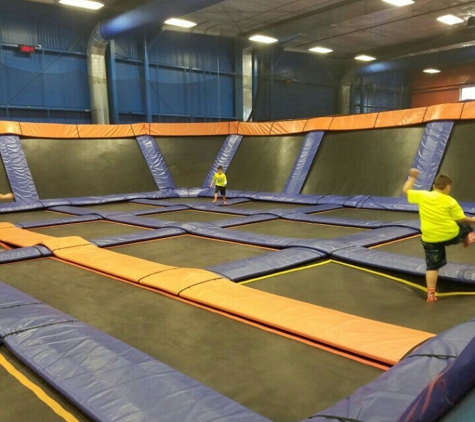 Sky Zone Trampoline Park - Sioux Falls, SD