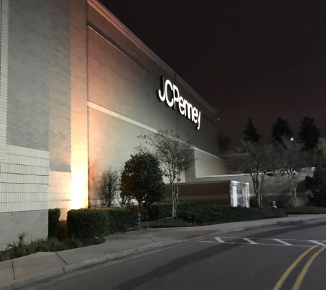 JCPenney - Baton Rouge, LA