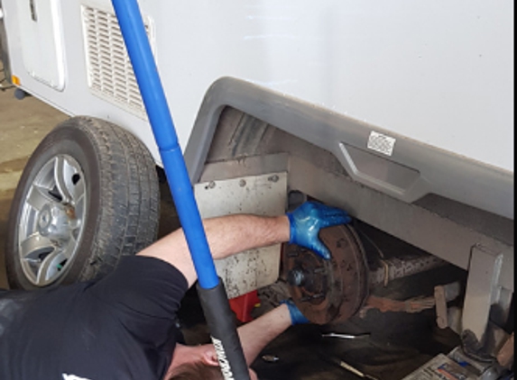 J & S Caravan Services - Traralgon East, VIC
