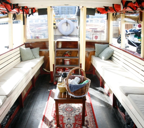 Classic Steamboat Cruises - Southbank, VIC