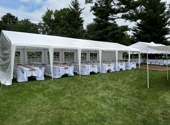 J&J Creations and Party Rentals - Janesville, WI