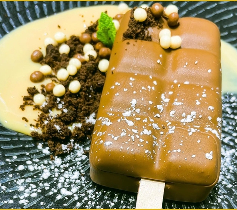 Drunken Admiral - Hobart, TAS. Drunken Admiral Lindt Chocolate Mousse