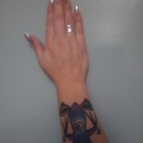 Queen B Nail Lounge - Nail Salons