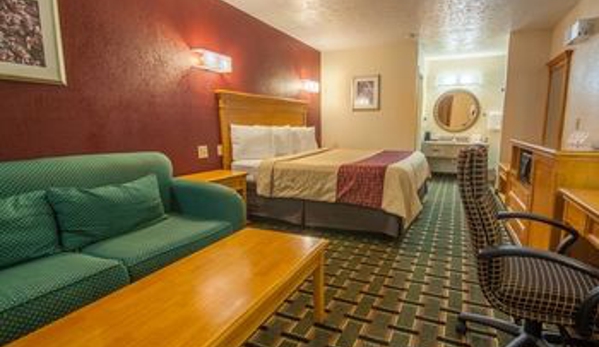 Red Roof Inn - Crossville, TN