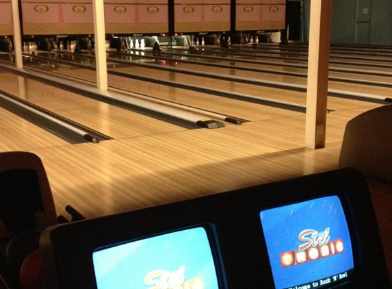 Rock n Bowl - Mid City Lanes - New Orleans, LA