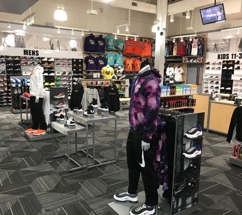 Hibbett Sports - Jacksonville, NC