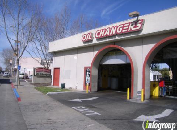 Oil Changers - San Leandro, CA