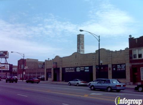 Deb's Auto Body - Chicago, IL