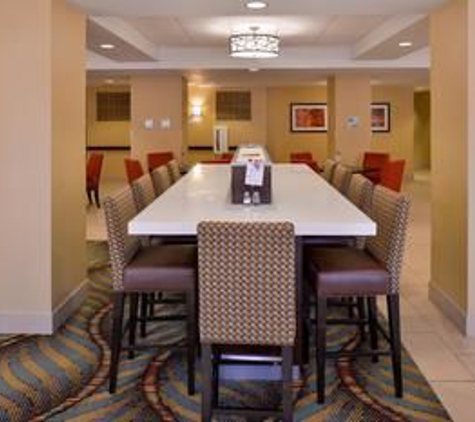 Holiday Inn Express & Suites Page- Lake Powell Area - Page, AZ