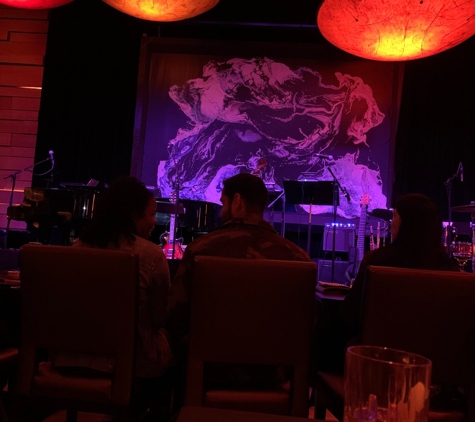 Vibrato Grill and Jazz - Los Angeles, CA