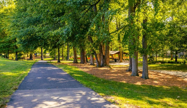 Toll Brothers at Lakeview - Alpharetta, GA