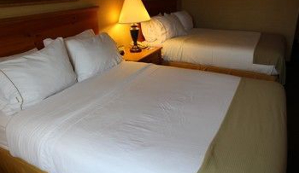 Holiday Inn Express & Suites Warrenton - Warrenton, VA