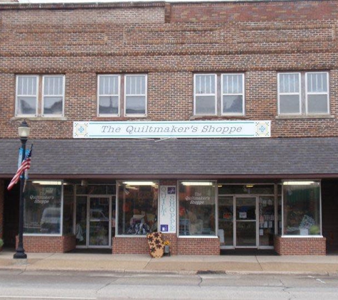 The Quiltmaker's Shoppe - Manchester, IA