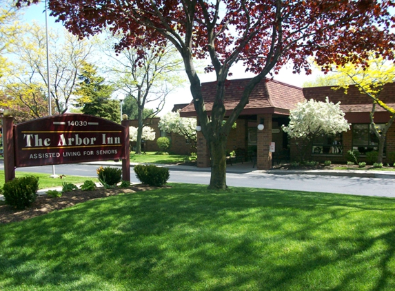 The Arbor Inn - Warren, MI