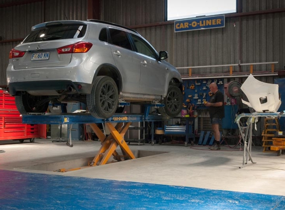 Southern Smash Repairs - Kingston, TAS