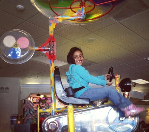 Chuck E. Cheese's - Chicago, IL