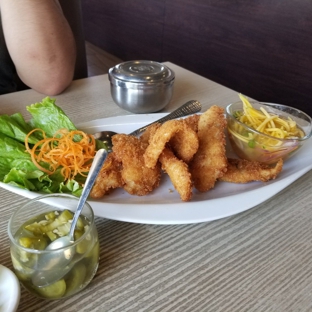 Nayada Thai Cuisine - Lakewood, CA