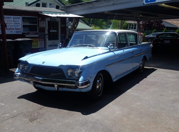 Nathans Automotive - Waynesville, NC. 1961 rambler!
Thanks Nathan!!