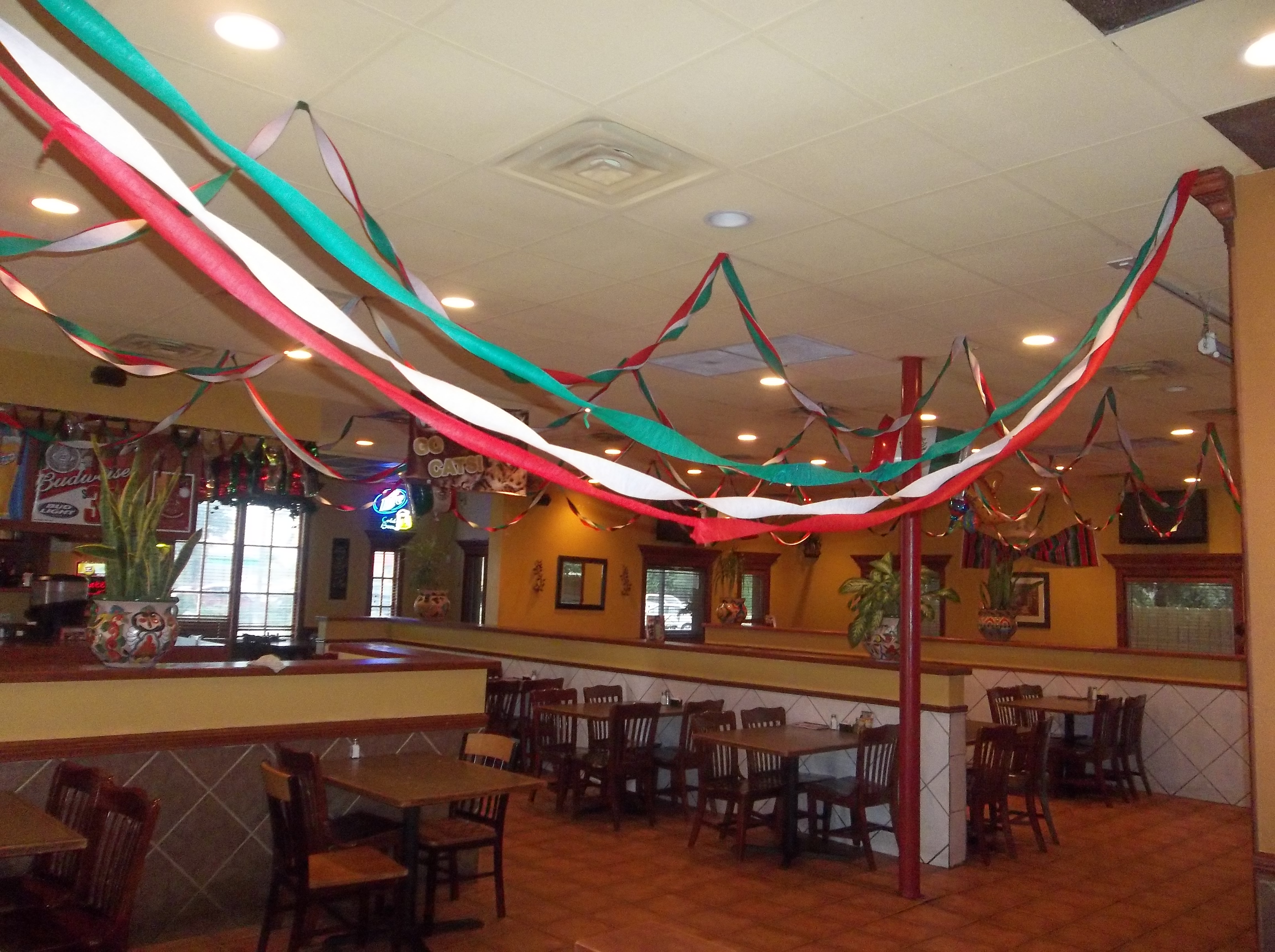 Home - Los Cucos Mexican Cafe - The Authentic Mexican Experience