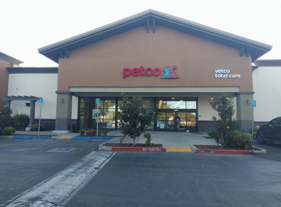 Petco - Brentwood, CA