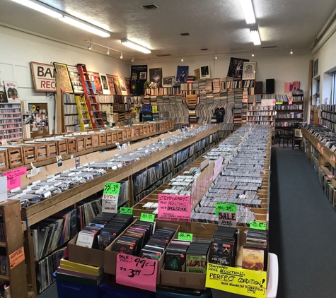 Bargain CDS Records & Tapes - Everett, WA