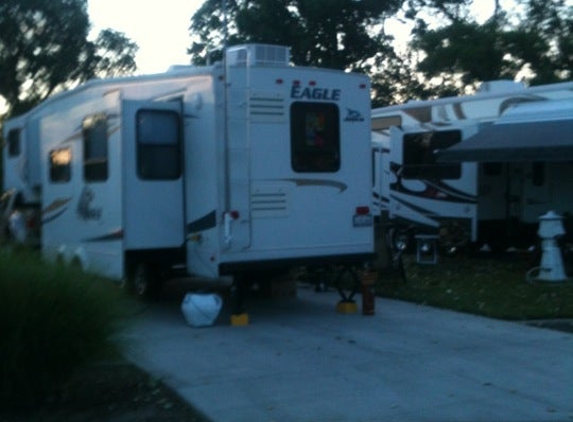 Durango RV Resort - Red Bluff, CA