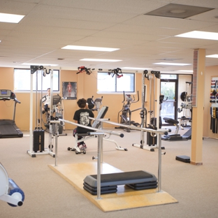 Hands On Physical Therapy and Athletic Rehabilitation Center - Lathrup Village, MI