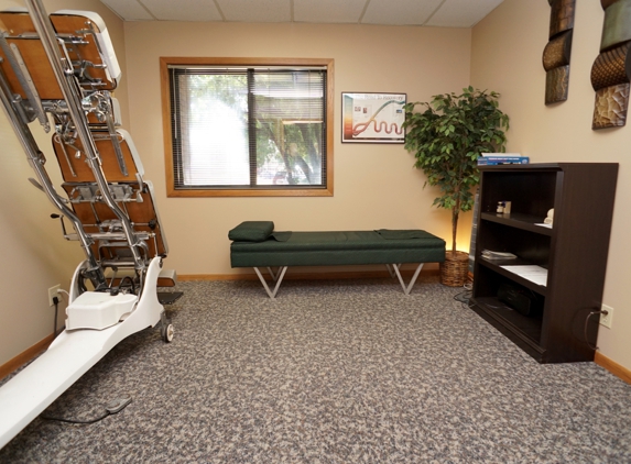 Auman Chiropractic & Rehab - Lincoln, NE