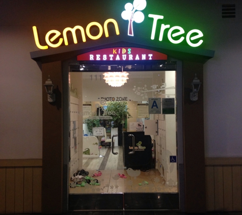 Lemon Tree Kids & Family Restaurant - Los Angeles, CA. Front entrance