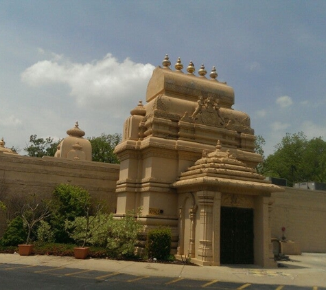 Hindu Temple of Greater Chicago - Lemont, IL