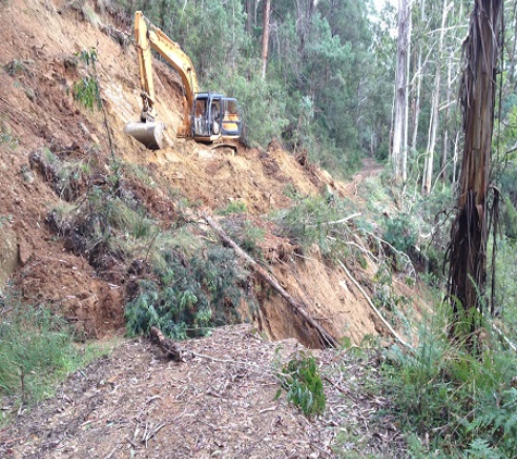 McMahon's Earthmoving & Tree Service - Jindabyne, NSW