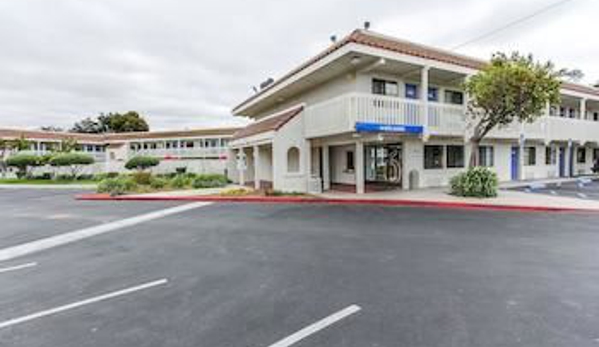 Motel 6 - Salinas, CA