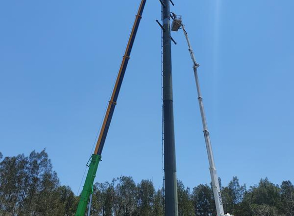 Kelly Green Crane Hire - Monkland, QLD