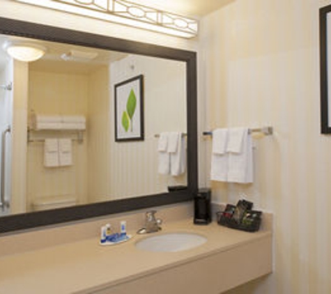 Fairfield Inn & Suites - Norton Shores, MI