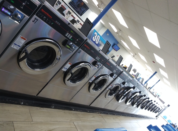 Ship Shape Laundromat - Middletown, NY