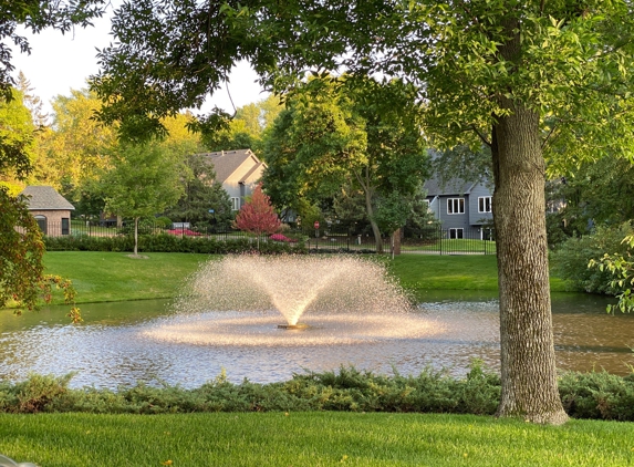 Woodbine Condominium - Minnetonka, MN