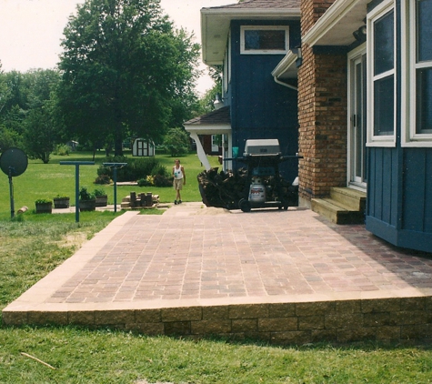 renovation landscaping - iowa city, IA