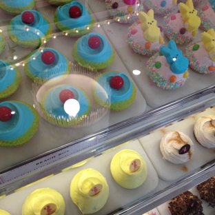 Caseys Cupcakes - Newport Beach, CA