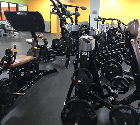 Gold's Gym - Redmond, WA