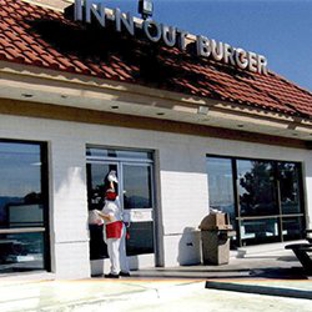 In-N-Out Burger - Newhall, CA