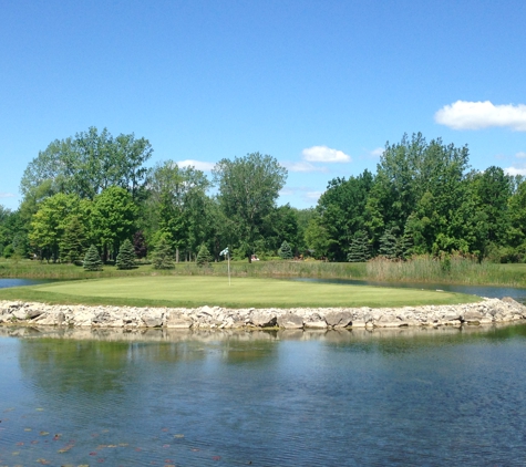 Maple Leaf Golf Course - Linwood, MI