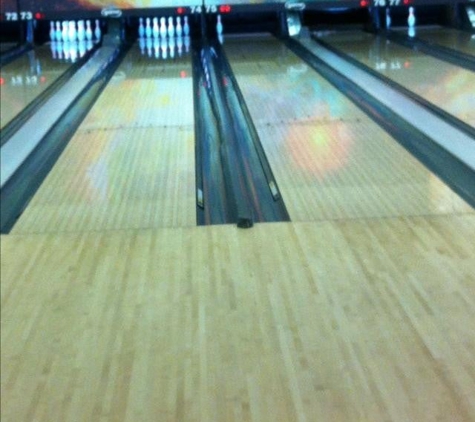 Freeway Lanes Bowling Group - Wickliffe, OH