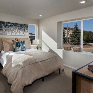 Vive on Via Varra: The Apex Collection by Meritage Homes - Broomfield, CO