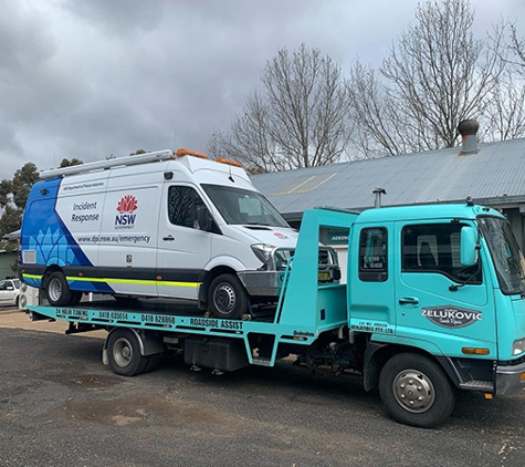 Zelukovic John Smash Repairs & Towing Service